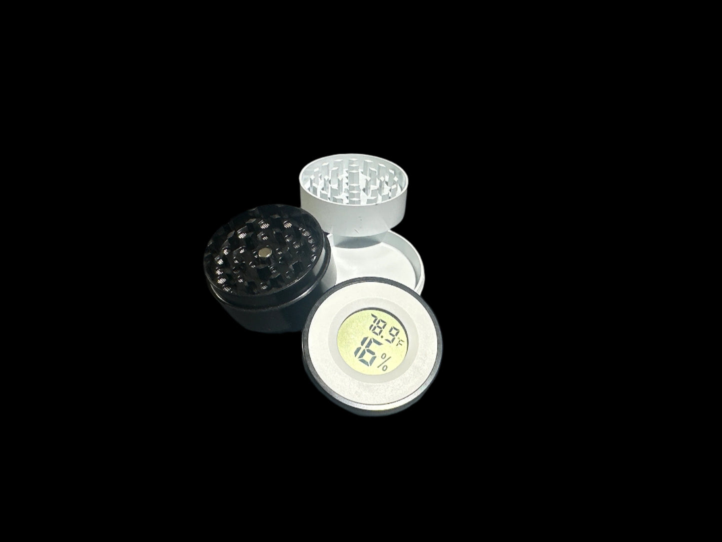 TEMPERATURE WHITE AND BLACK GRINDER