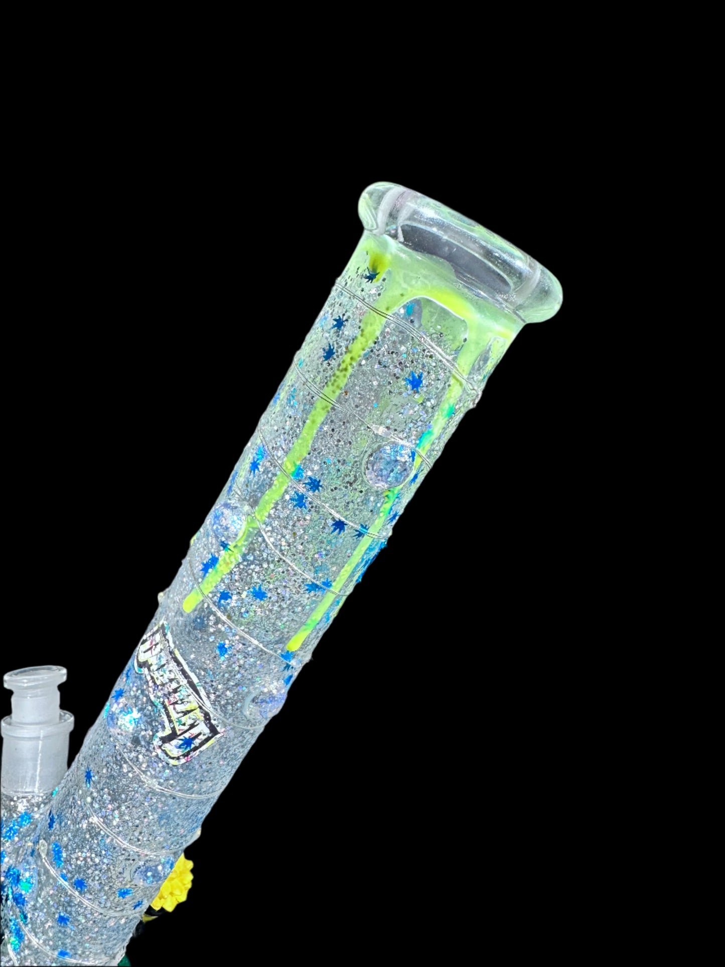 TOON DREAMZ NARUTO N ITACHI UCHIHA LARGE GLASS BONG