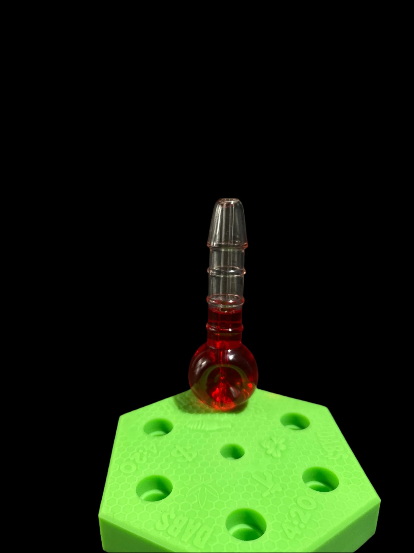 RED LIQUID FILLED GLASS HAND PIPE