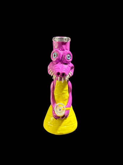 SCULPTED ALLIGATOR GLASS BONG *GLOWS IN THE DARK*
