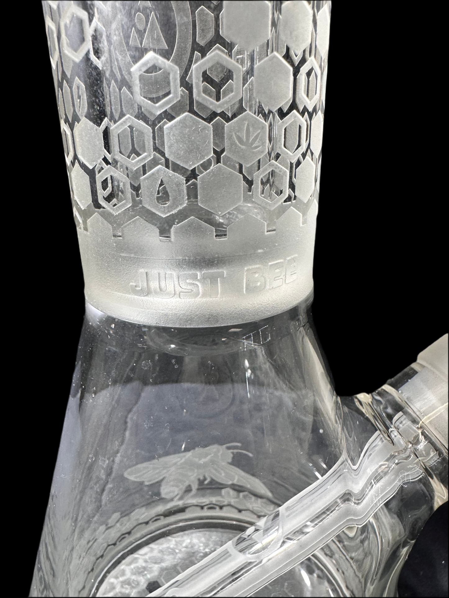 THE HIVE GLASS BONG /DAB BY MILKWAY