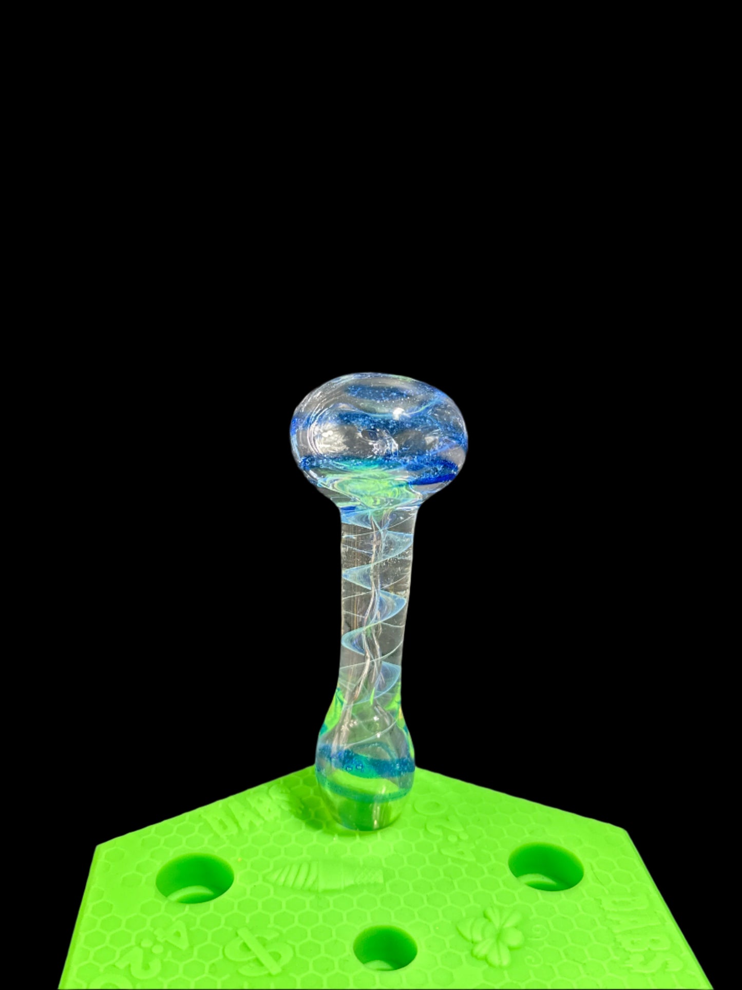 BLUE AND CLEAR GLASS HAND PIPE